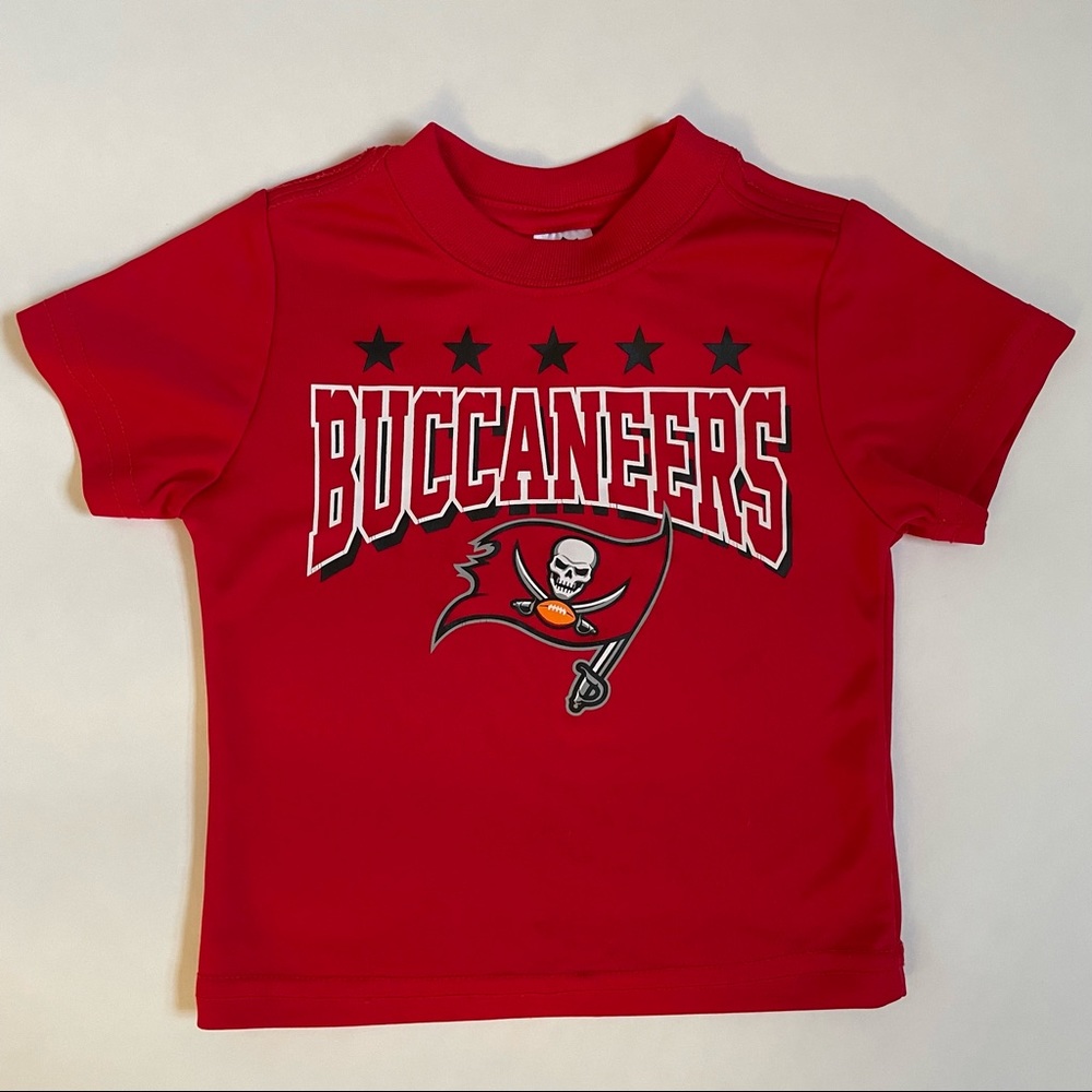 EUC Tampa Bay Buccaneers shirt 12mo